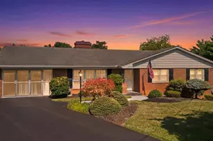 1393 Pleasant View St, Staunton, VA 24401 - Photo 1