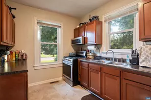 1612 Park Rd, Waynesboro, VA 22980 - Photo 9