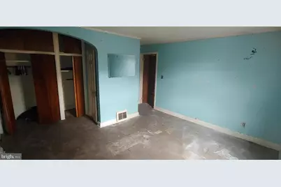 5300 Brookwood Road, Brooklyn, MD 21225 - Photo 11