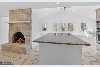 1426 Knights Bridge Turn, Crofton, MD 21114 - Photo 9