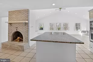 1426 Knights Bridge Turn, Crofton, MD 21114 - Photo 9