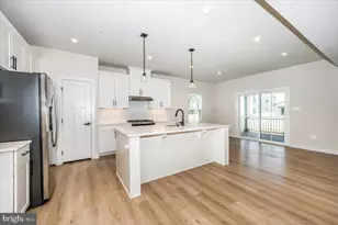 7508 Blue Sun Dr, Glen Burnie, MD 21060 - Photo 13