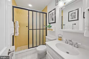 9 Shipwright St, Annapolis, MD 21401 - Photo 33