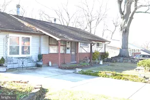 1241 Duke Ln, Odenton, MD 21113 - Photo 3