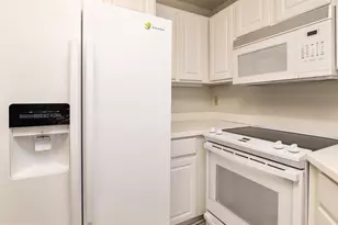 7101 Bay Front Dr, Annapolis, MD 21403 - Photo 7