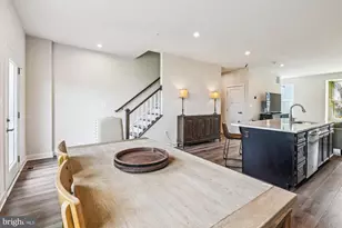 155 Woodgate Cir, Pasadena, MD 21122 - Photo 9