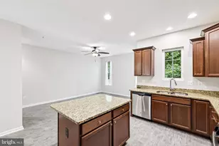 7564 Stonehouse Run Dr, Glen Burnie, MD 21060 - Photo 7