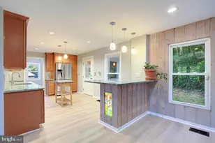 349 Arbutus Dr, Edgewater, MD 21037 - Photo 19