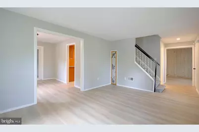 349 Arbutus Drive, Edgewater, MD 21037 - Photo 9