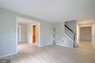 349 Arbutus Dr, Edgewater, MD 21037 - Photo 9