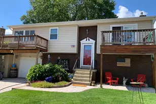 831 Shore Dr, Edgewater, MD 21037 - Photo 1