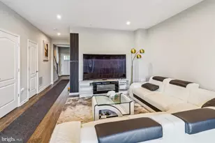 7047 Fox Glove Ln, Hanover, MD 21076 - Photo 13