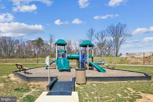 7047 Fox Glove Ln, Hanover, MD 21076 - Photo 37