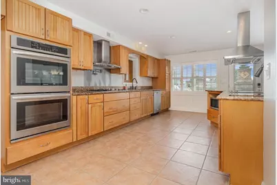 70 Johnson Road, Pasadena, MD 21122 - Photo 5