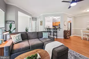 2406 Chestnut Terrace Ct, Odenton, MD 21113 - Photo 5