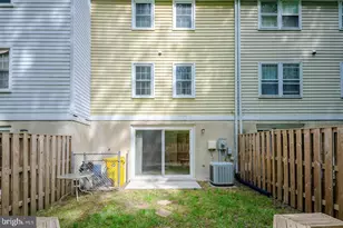 1822 Foxdale Ct, Crofton, MD 21114 - Photo 37