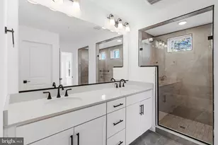 5728 Howard Dr, Glen Burnie, MD 21061 - Photo 35