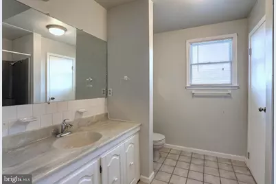 7821 Bodkin View Drive, Pasadena, MD 21122 - Photo 11