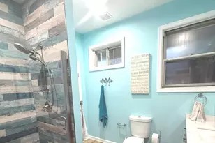 113 W Edgevale Rd, Baltimore, MD 21225 - Photo 13