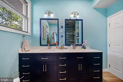 113 W Edgevale Road, Baltimore, MD 21225 - Photo 15