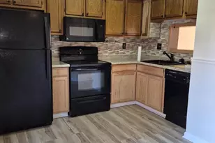 520 Bend Circle Rd, Glen Burnie, MD 21061 - Photo 7