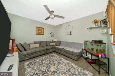 205 Camrose Avenue, Baltimore, MD 21225 - Photo 9