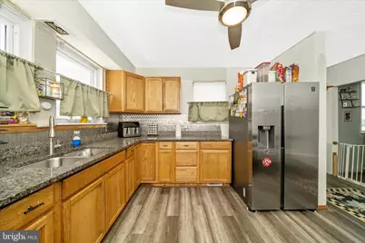 205 Camrose Avenue, Baltimore, MD 21225 - Photo 7