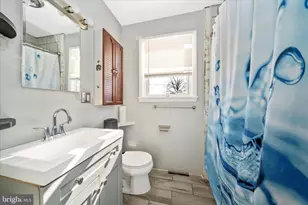 205 Camrose Ave, Baltimore, MD 21225 - Photo 13