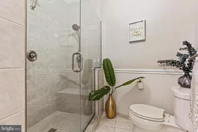 2010 Quay Village Court #201, Annapolis, MD 21403 - Photo 23