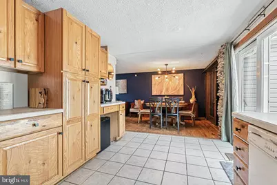 7913 Kings Bench Place, Pasadena, MD 21122 - Photo 11