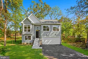 99 Maryland Ave, Pasadena, MD 21122 - Photo 1