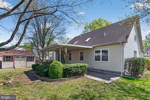1012 Morgan Station Dr, Severn, MD 21144 - Photo 29