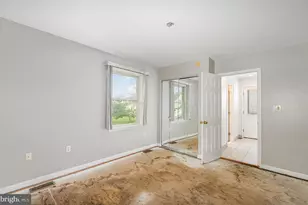 7862 Bodkin View Dr, Pasadena, MD 21122 - Photo 19