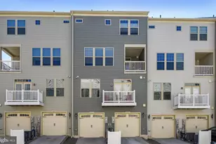 8025 Orchard Grove Rd, Odenton, MD 21113 - Photo 23