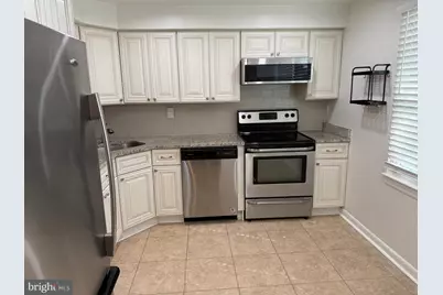 280 E Chalet Circle E, Millersville, MD 21108 - Photo 5