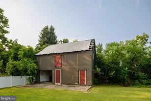 8318 Elvaton Rd, Millersville, MD 21108 - Photo 61