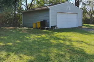 933 Andrews Rd, Glen Burnie, MD 21060 - Photo 21