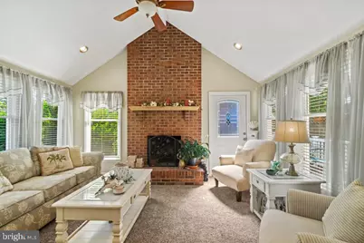 2053 Kurtz Avenue, Pasadena, MD 21122 - Photo 17