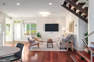 513 Horn Point Dr, Annapolis, MD 21403 - Photo 11