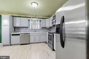 5103 Ballman Ave, Baltimore, MD 21225 - Photo 7