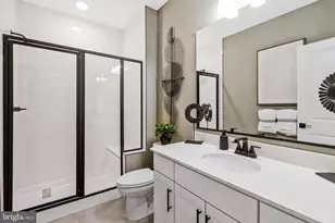 5727 Howard Dr, Glen Burnie, MD 21061 - Photo 21