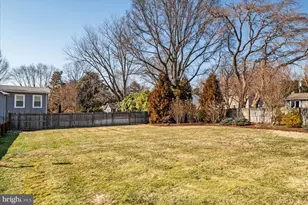 100 Carroll Dr, Annapolis, MD 21403 - Photo 37