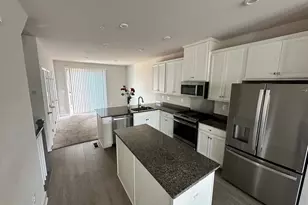 135 John Daniel Wy, Baltimore, MD 21225 - Photo 5