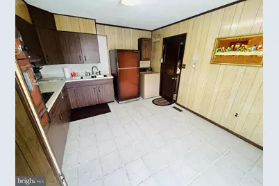 1319 Meadowvale Road, Glen Burnie, MD 21060 - Photo 5