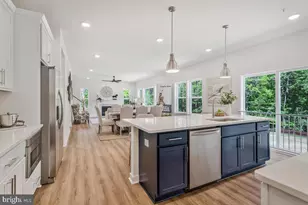 1302 Spruce St, Shady Side, MD 20764 - Photo 7