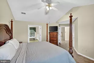 8205 Swamp Rose Pl, Laurel, MD 20724 - Photo 13