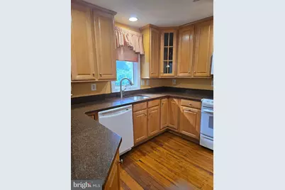 106 3rd Avenue SE, Glen Burnie, MD 21061 - Photo 35