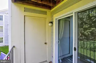 105 Water Fountain Way, Glen Burnie, MD 21060 - Photo 17