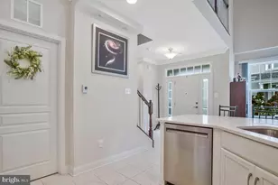 2834 Dragon Fly Way, Odenton, MD 21113 - Photo 5