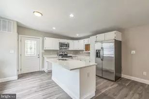 511 Sylvan Way, Pasadena, MD 21122 - Photo 13